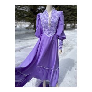 Vintage 70s Prairie Style Maxi Dress Lilac Lace Cottagecore Farmcore M